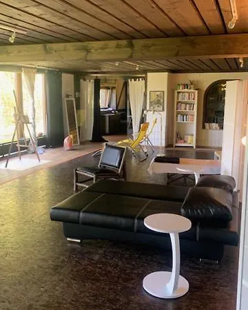 Apartment Auszeit Auf Dem Kulturgut Hirtscheid *