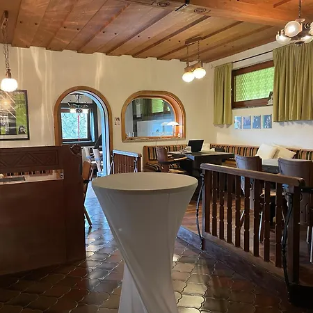 Apartment Auszeit Auf Dem Kulturgut Hirtscheid
